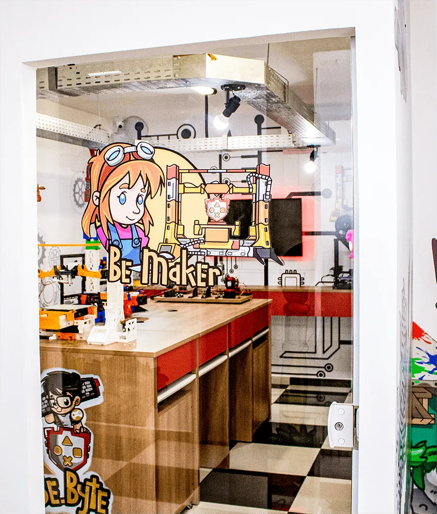 Espaço Maker — cultura maker e robótica — Campinas/SP